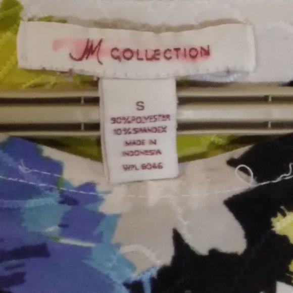 Floral Print JM Collection Top - Picture 7 of 7